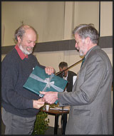 David Given receiving the Lifetime Achievement Award.